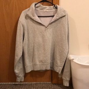 Brandy Melville pullover